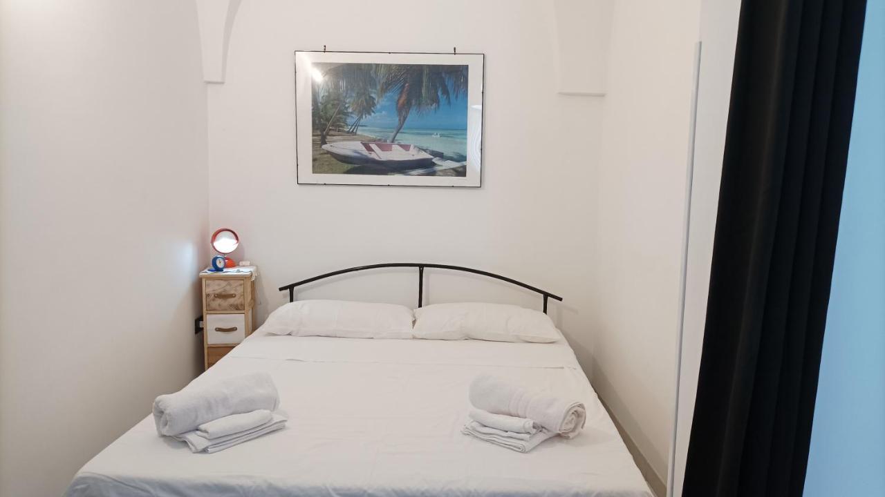 Villa Miniecocasa Ottocentesca In Zona Free-Parking Ed Ecoclimatizzata Ostuni Exterior foto